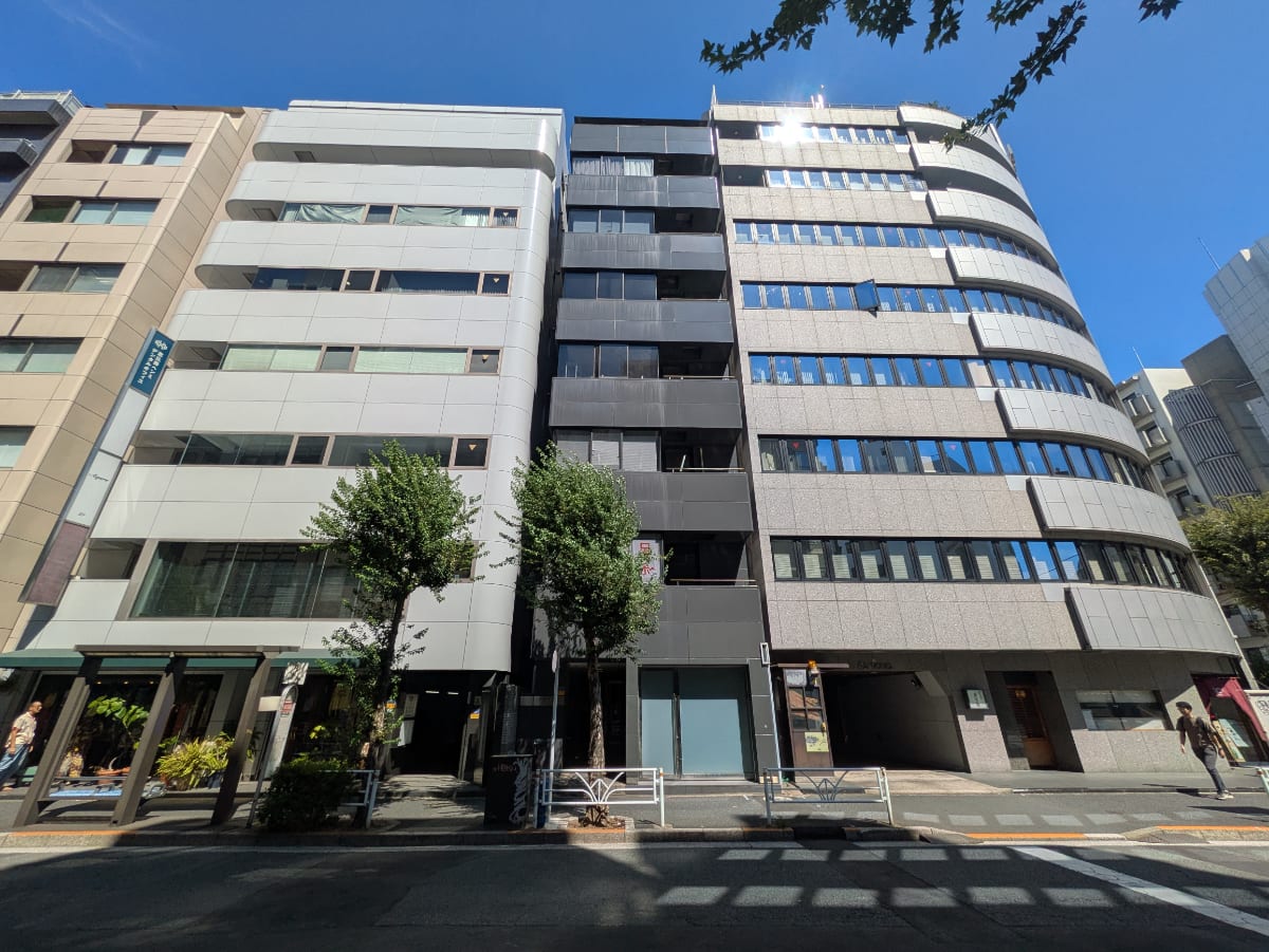 v20251010150708/fresh/building/J00100403098_5