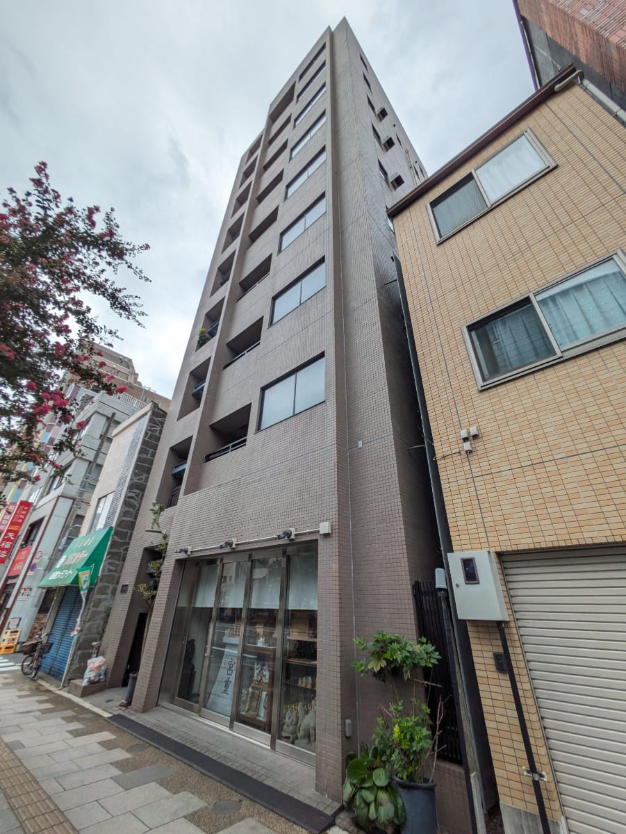 v20251010150708/fresh/building/J00100408119_11