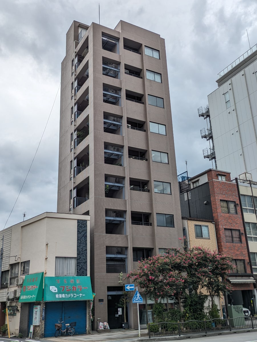 v20251010150708/fresh/building/J00100408119_5