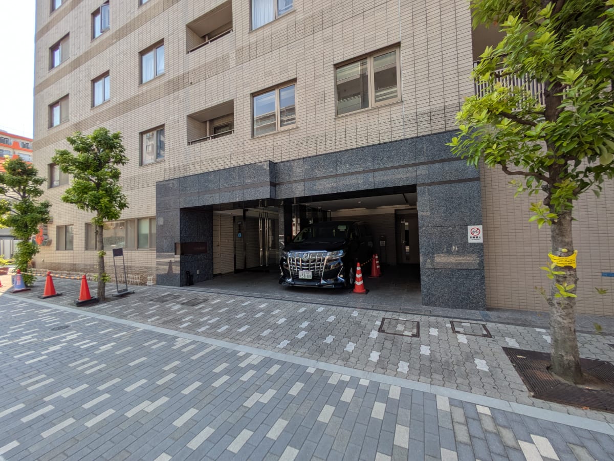v20251010150708/fresh/building/J00100415156_12