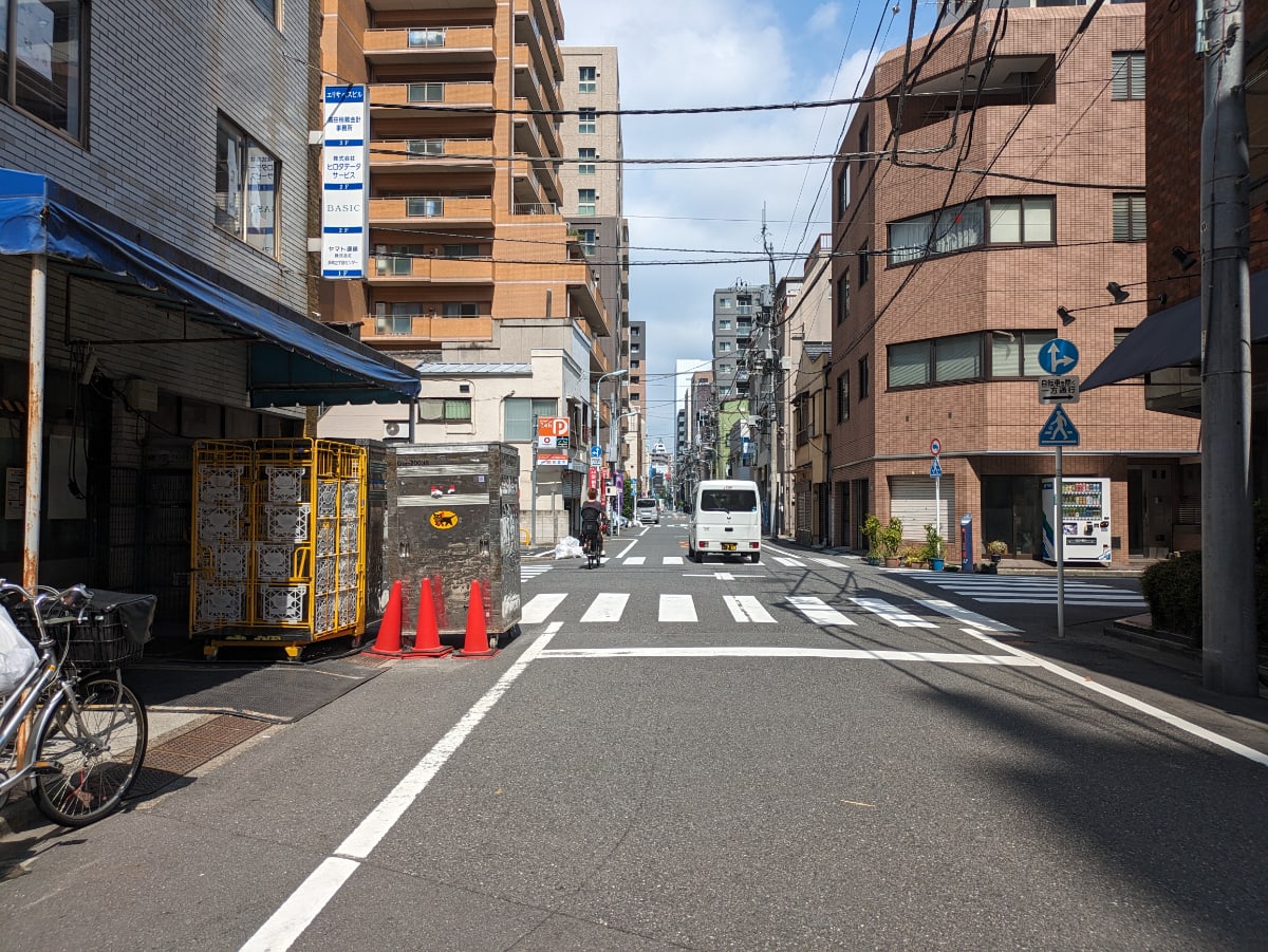 v20251010150708/fresh/building/J00100415622_8