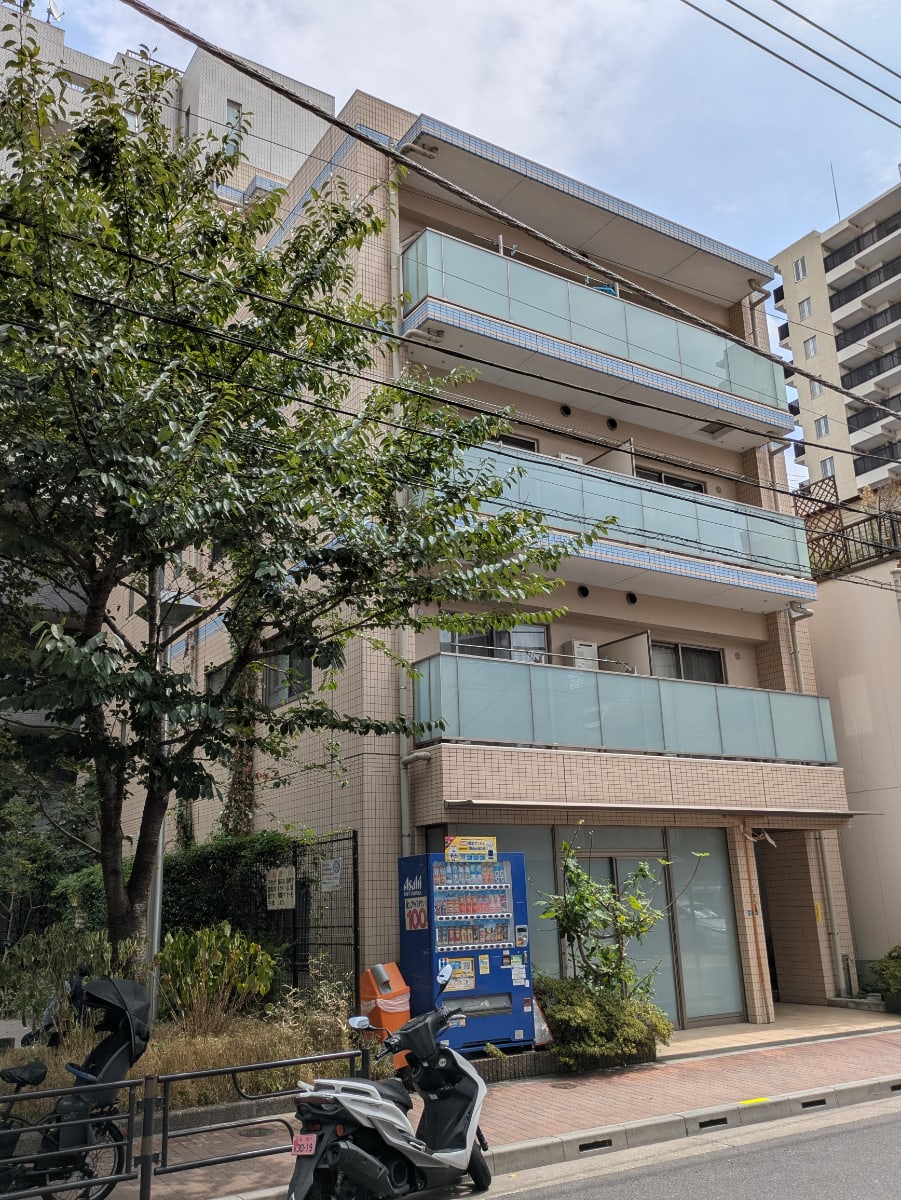 v20251010150708/fresh/building/J00100416063_5