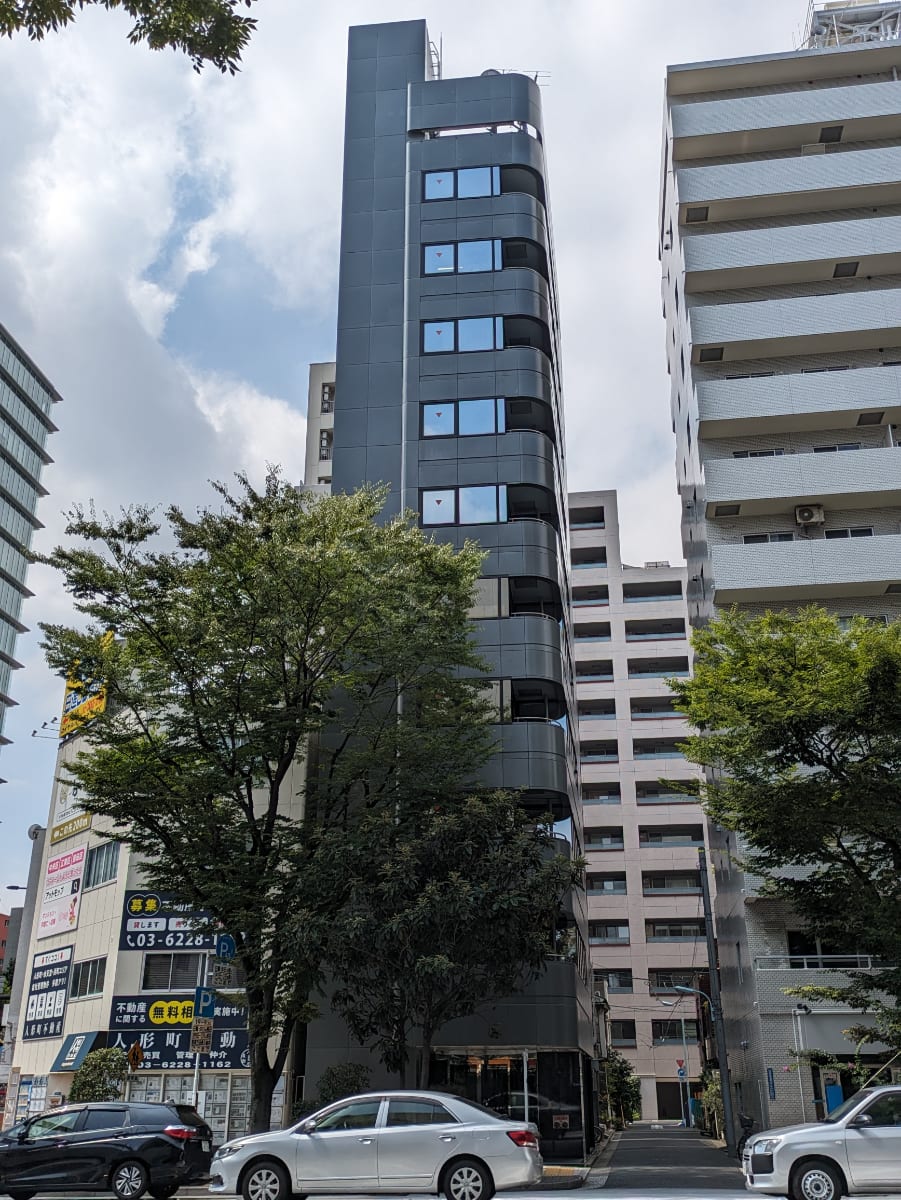 v20251010150708/fresh/building/J00100425283_8