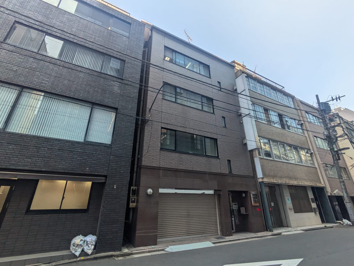 v20251010150708/fresh/building/J00100430617_5