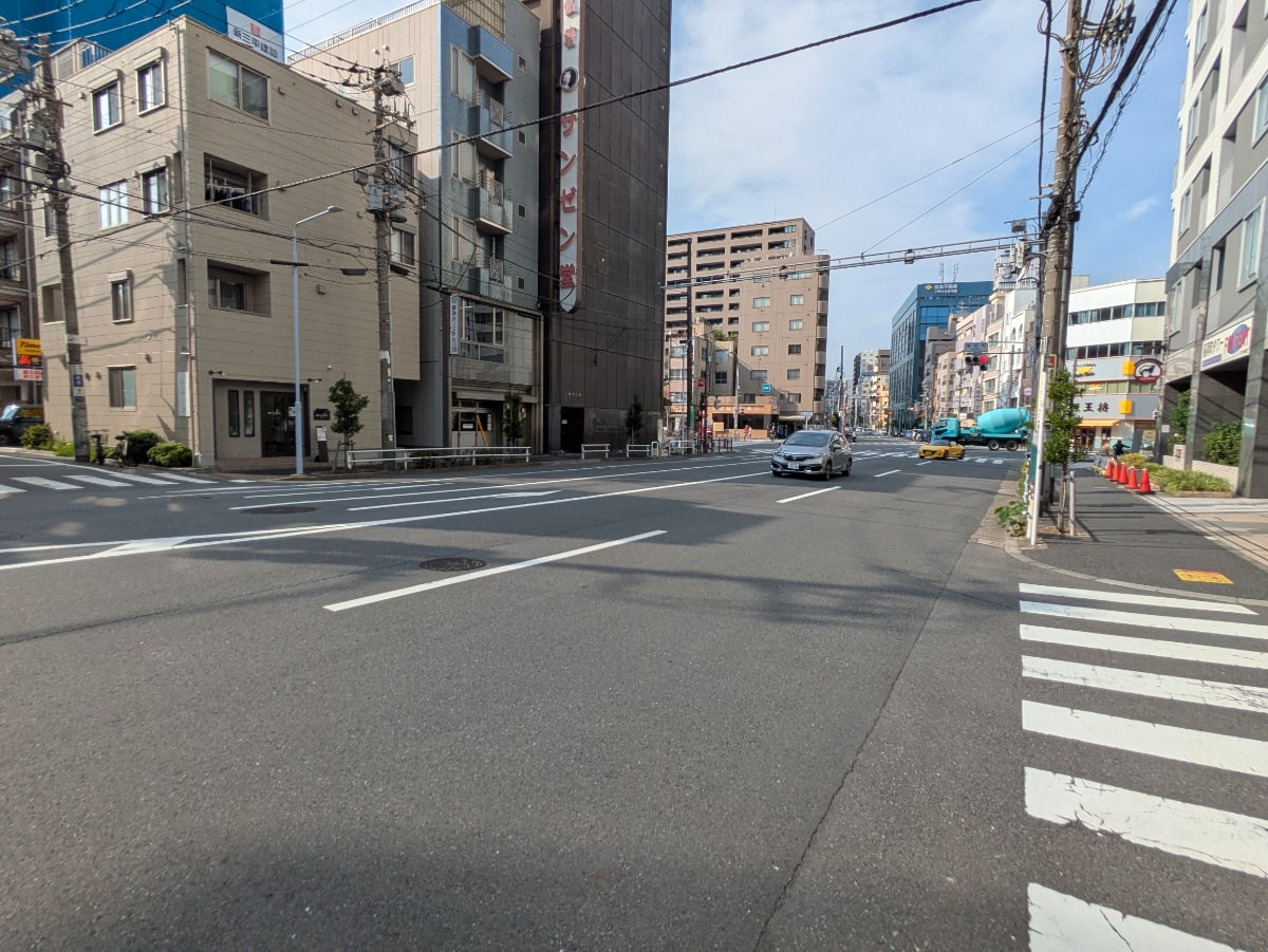 v20251010150708/fresh/building/J00100466949_2