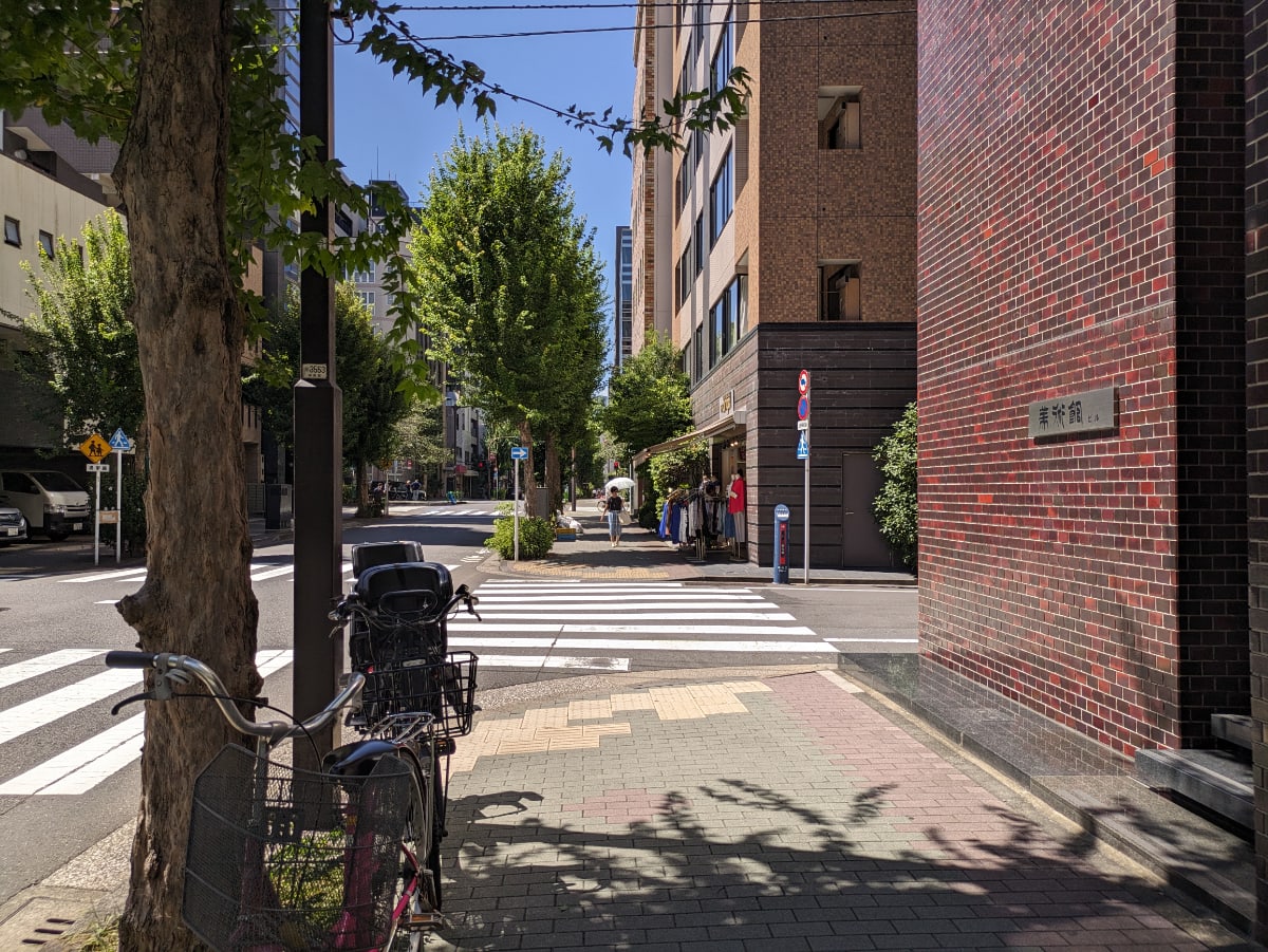 v20251010150708/fresh/building/J00100478116_2