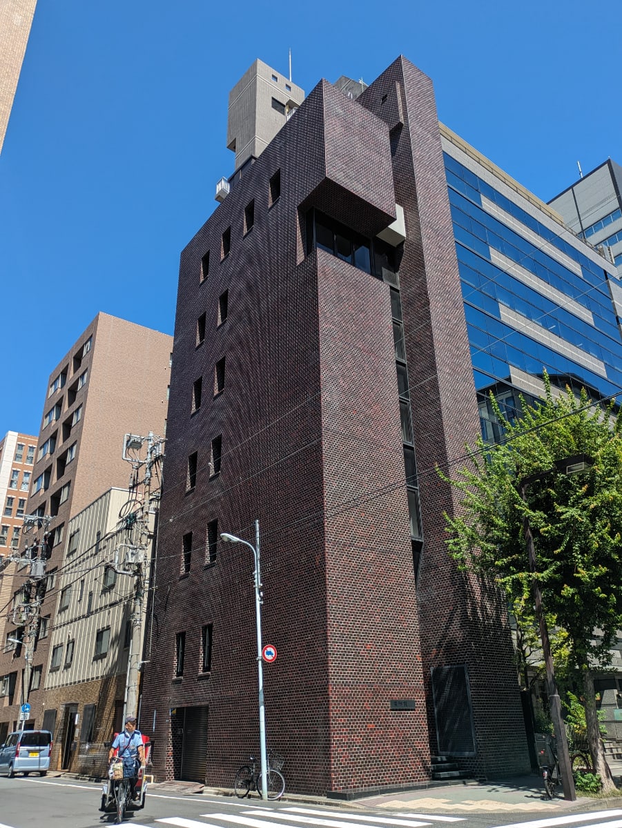 v20251010150708/fresh/building/J00100478116_5