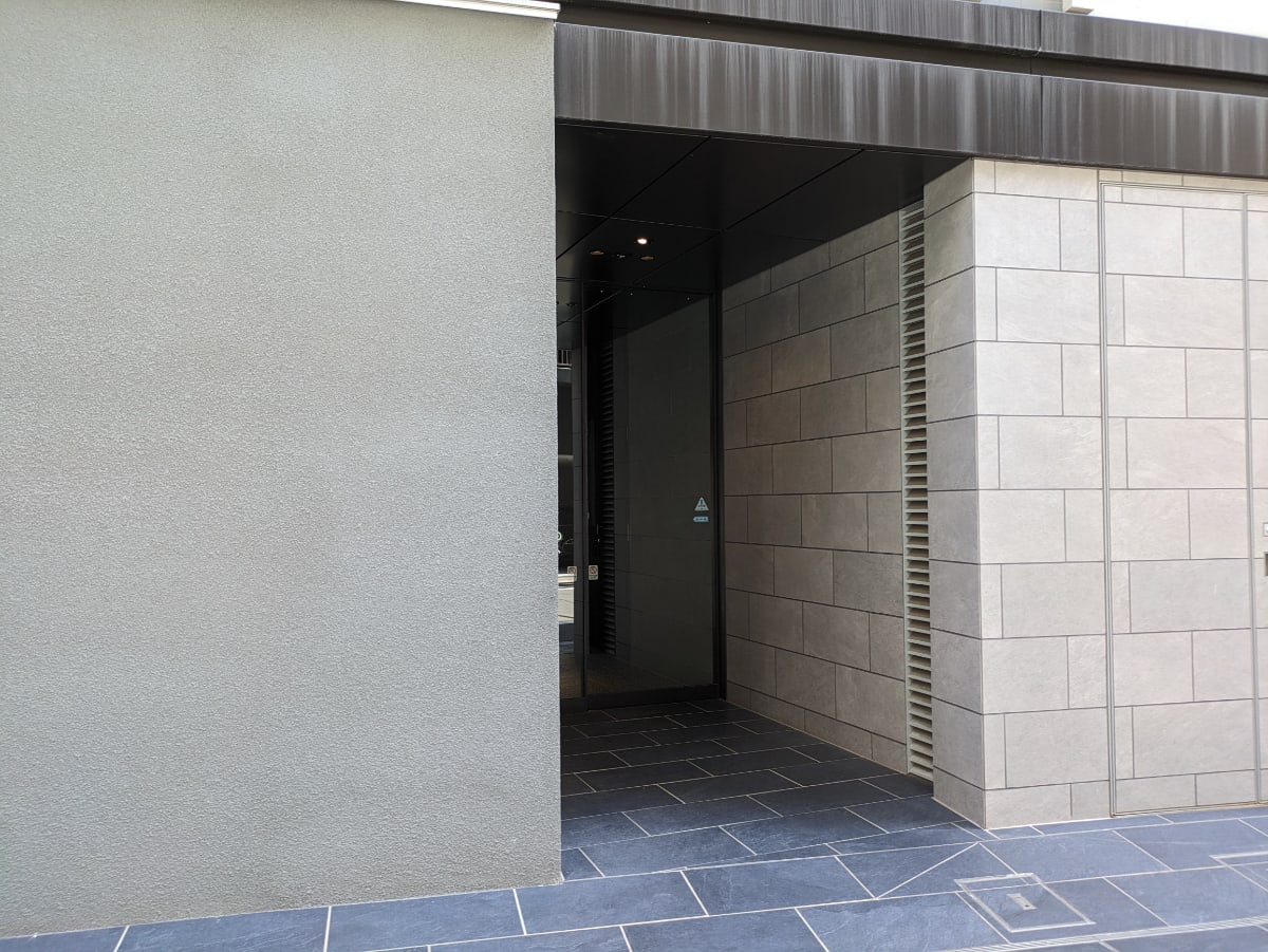 v20251010150708/fresh/building/J00100506210_3