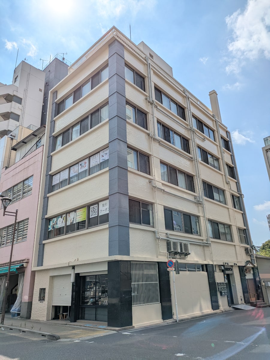 v20251010150708/fresh/building/J00100609584_1