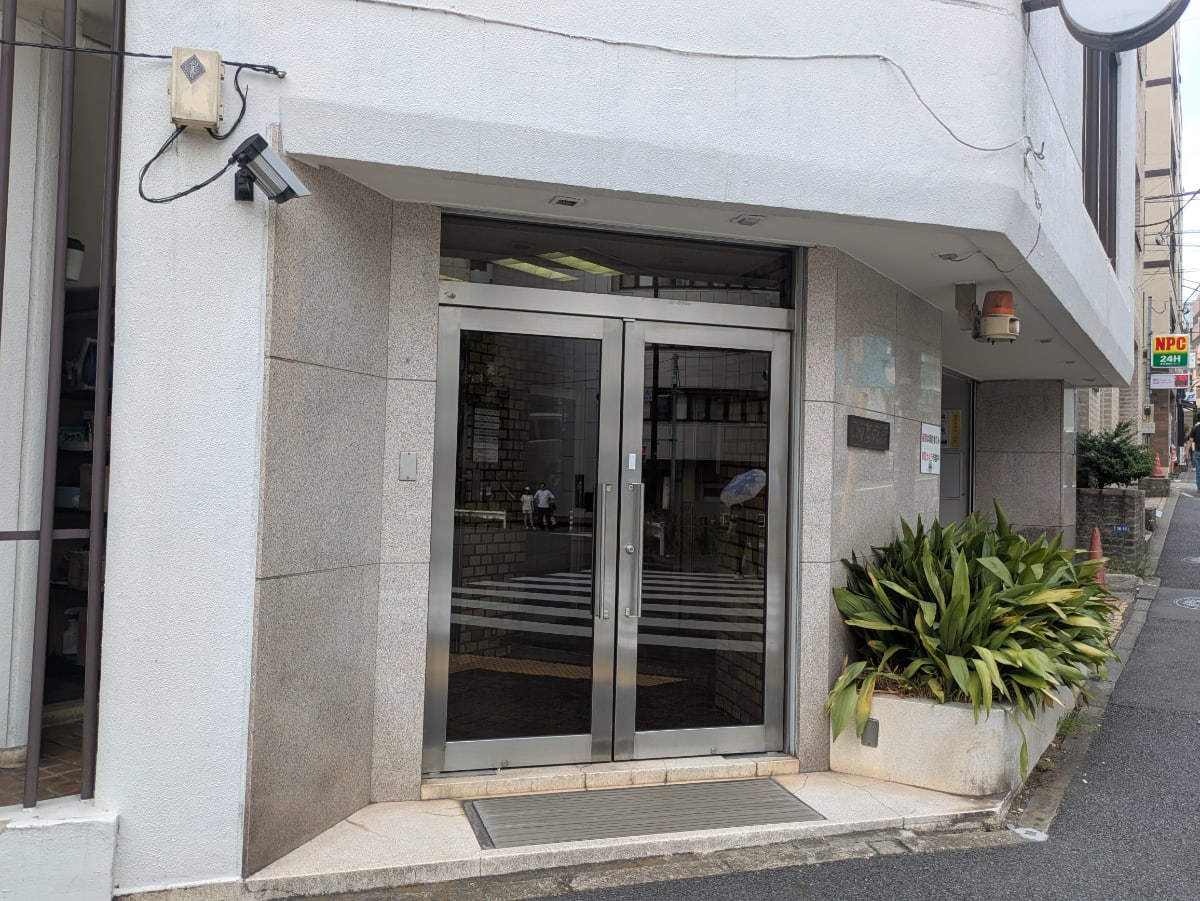 v20251011150701/fresh/building/J00100378206_3