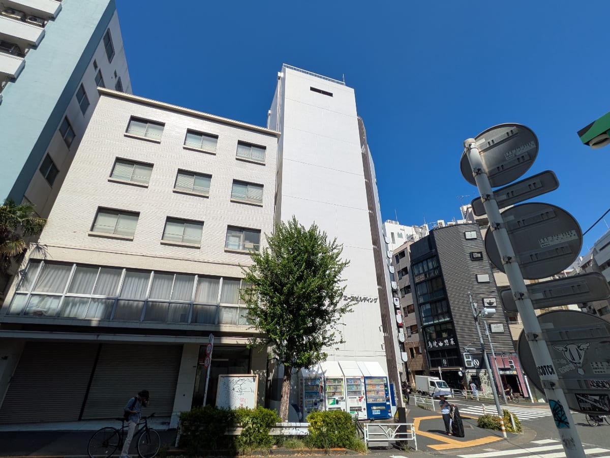 v20251011150701/fresh/building/J00100378206_5
