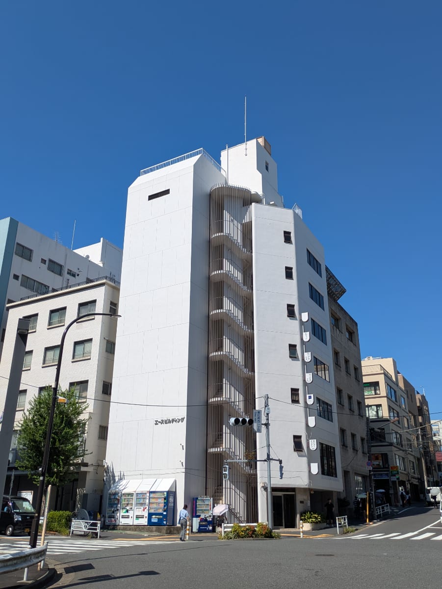 v20251011150701/fresh/building/J00100378206_6