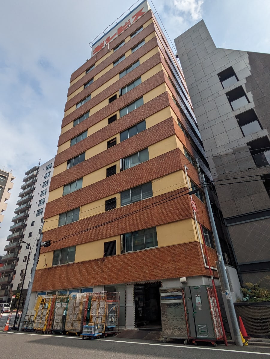 v20251011150701/fresh/building/J00100381846_9