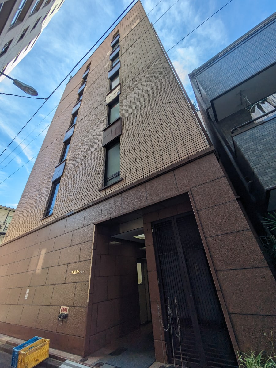 v20251011150701/fresh/building/J00100383341_7