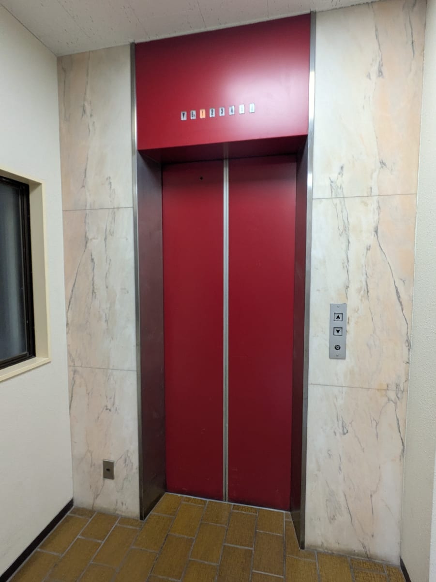 v20251011150701/fresh/building/J00100406313_4