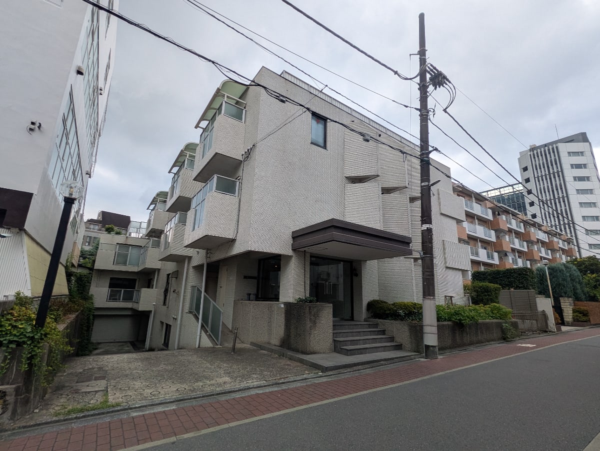 v20251011150702/fresh/building/J00100360543_5