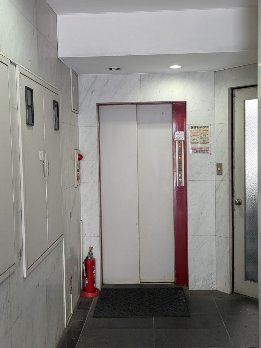 v20251011150702/fresh/building/J00100368280_4