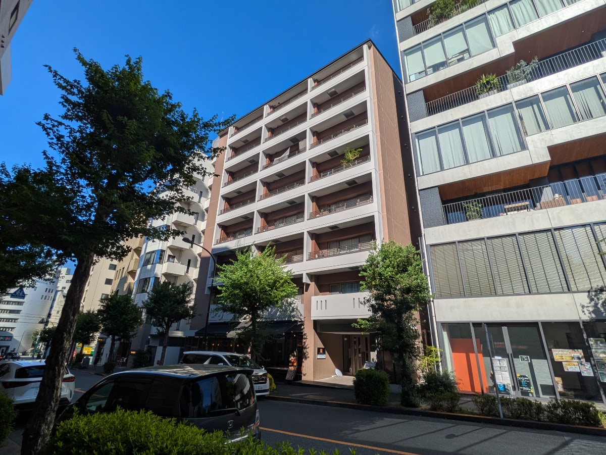 v20251011150702/fresh/building/J00100371627_7
