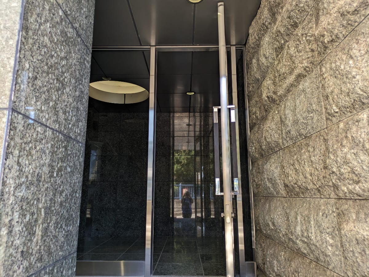 v20251011150702/fresh/building/J00100377799_8