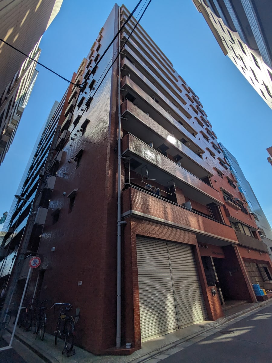 v20251011150702/fresh/building/J00100382142_8