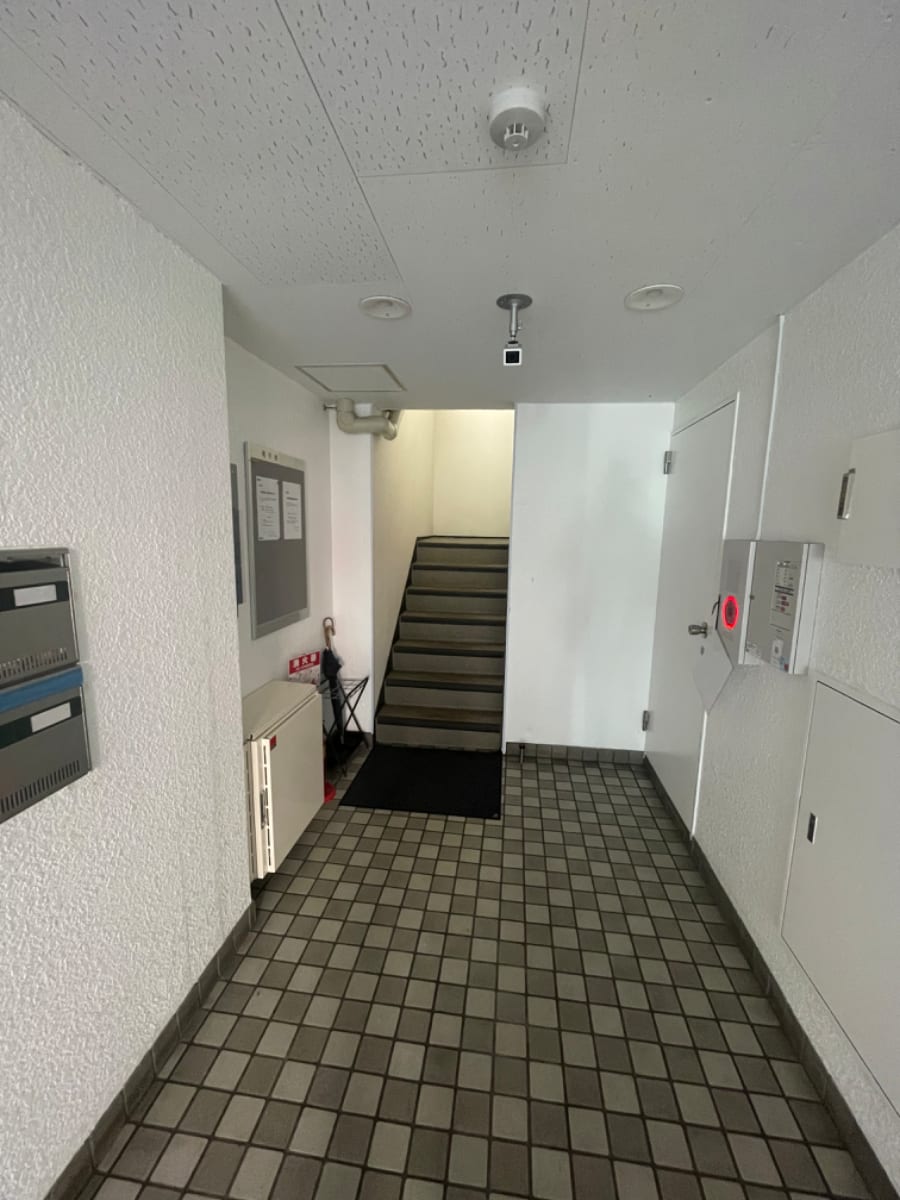 v20251011150702/fresh/building/J00100383347_4