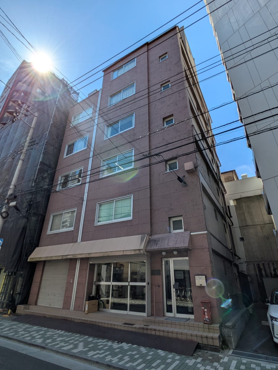 v20251011150702/fresh/building/J00100402380_8