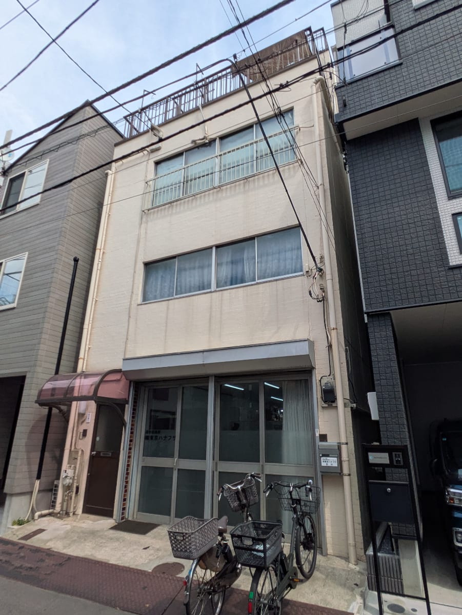 v20251011150702/fresh/building/J00100408152_5