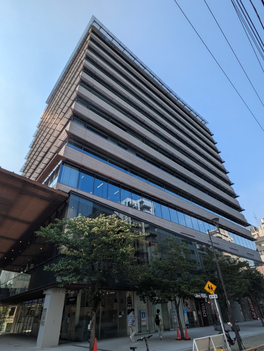 v20251011150702/fresh/building/J00100409127_9