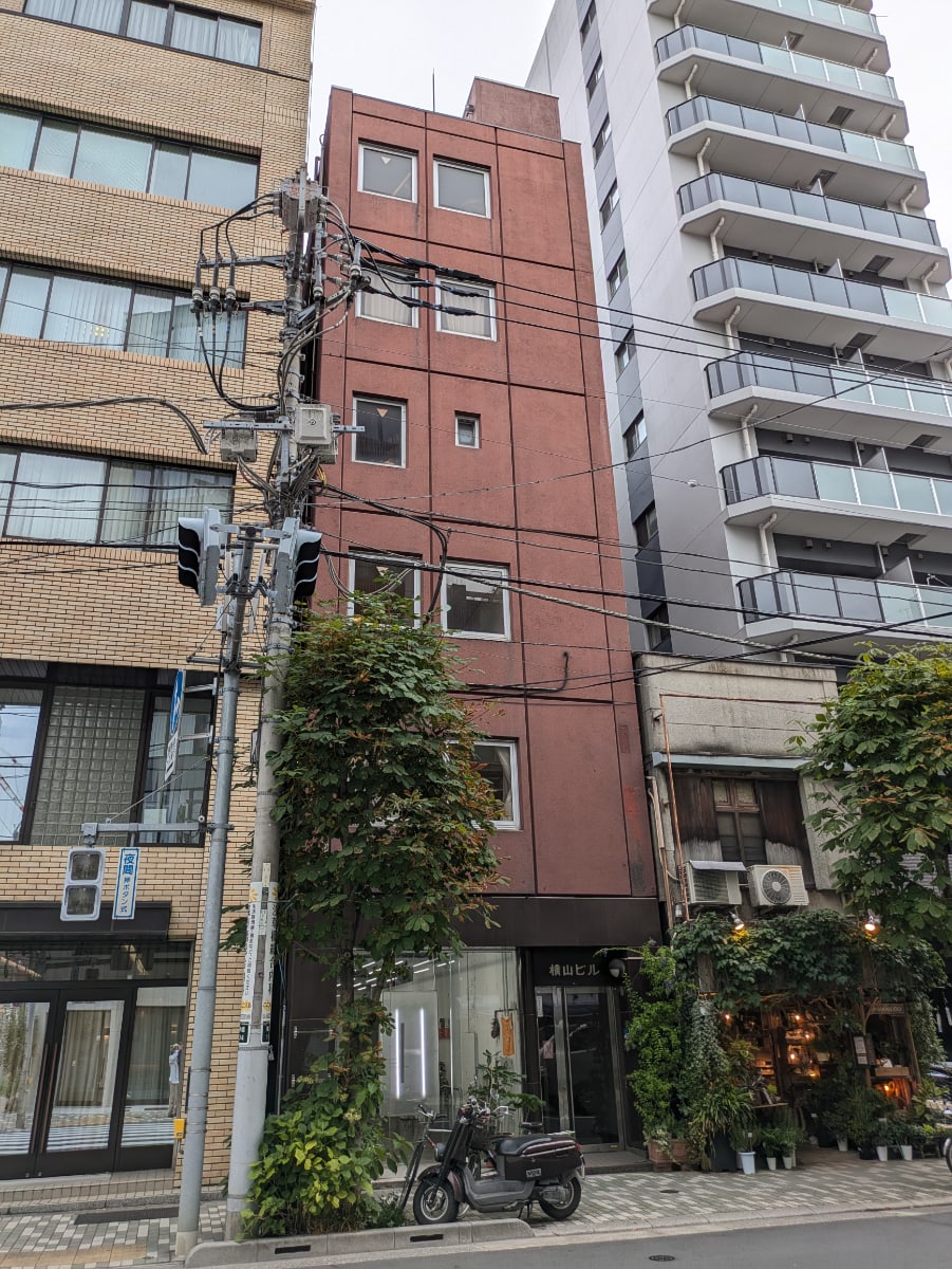 v20251011150702/fresh/building/J00100415506_7