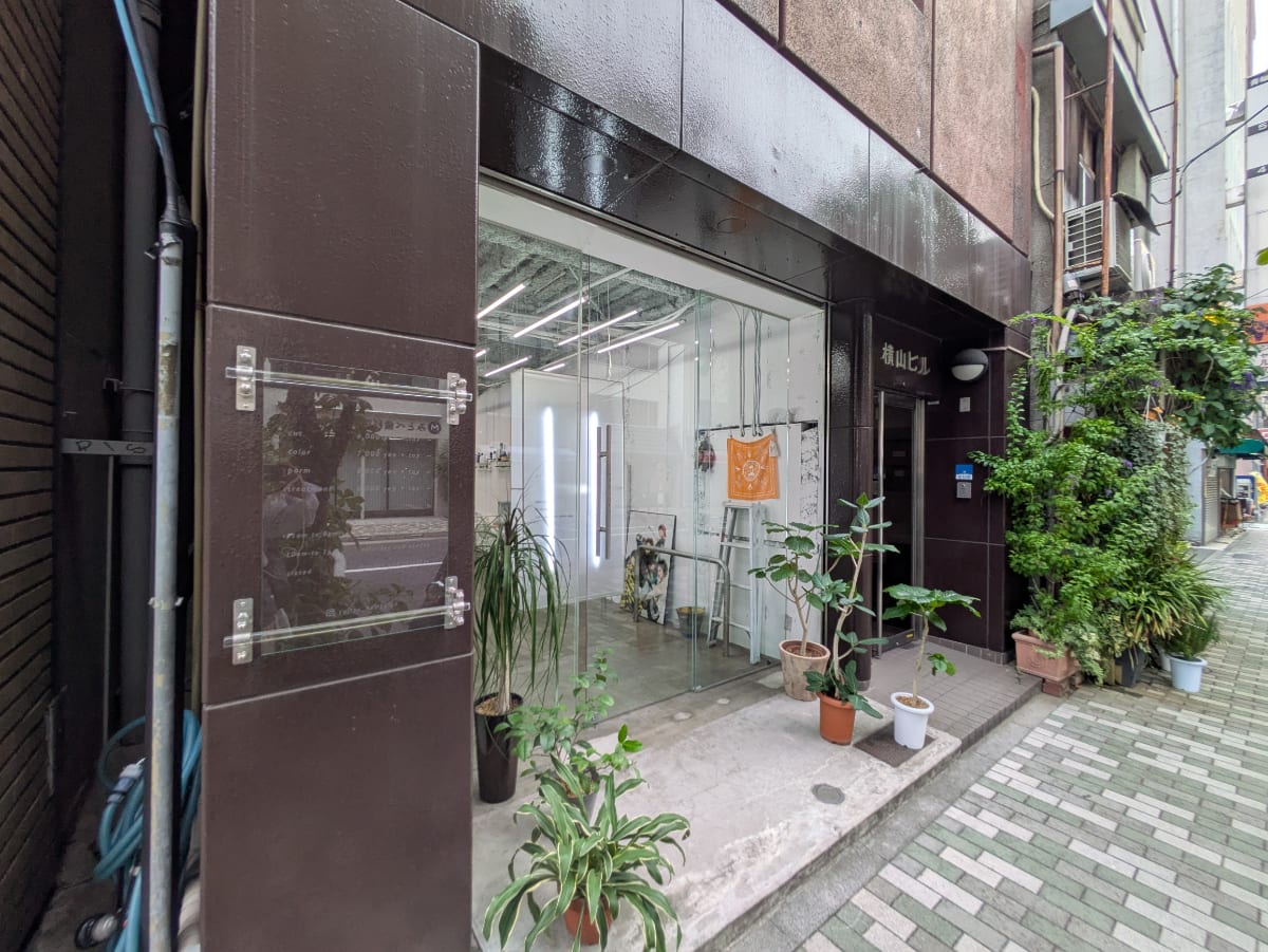v20251011150702/fresh/building/J00100415506_9