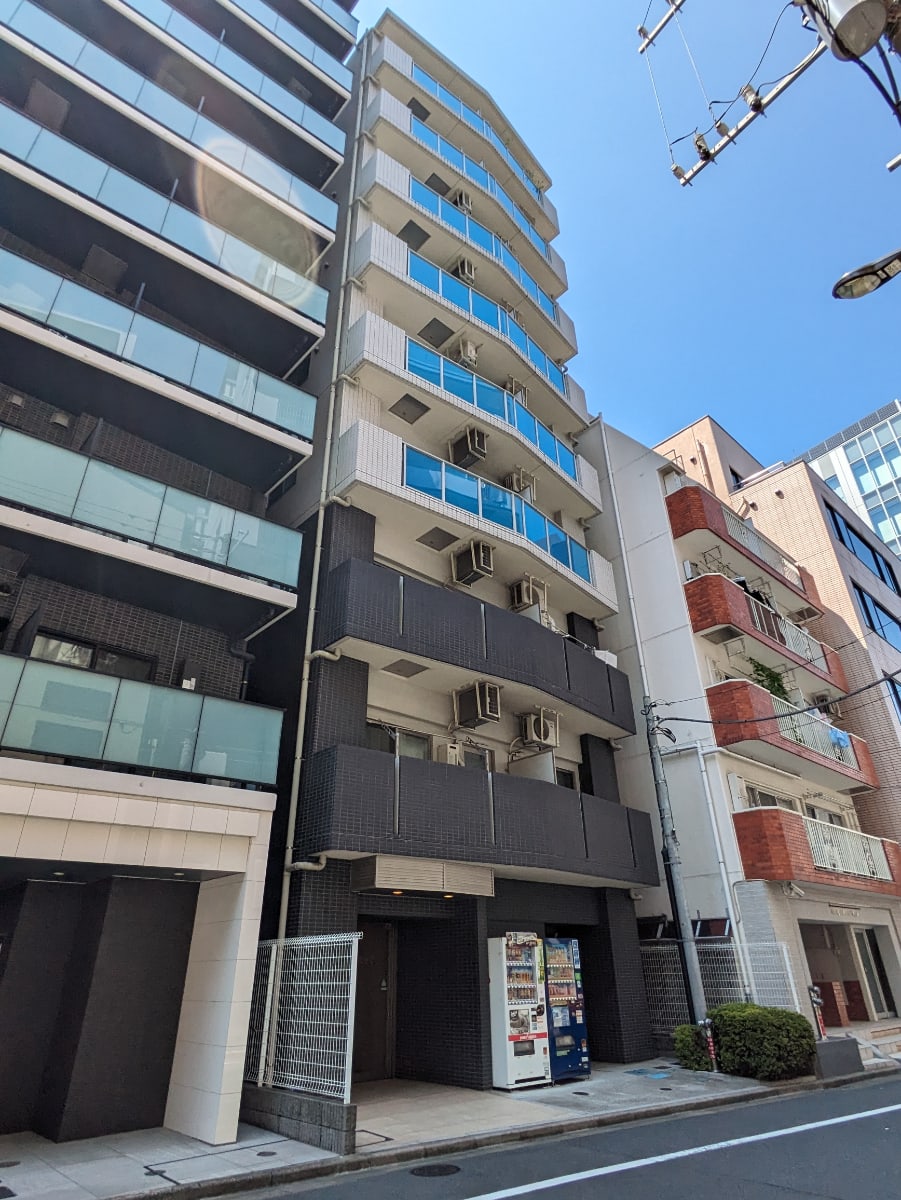 v20251011150702/fresh/building/J00100416579_5