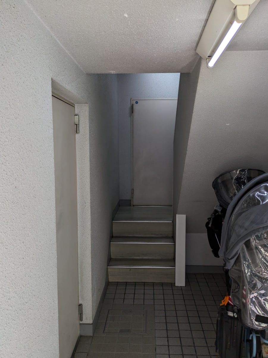 v20251011150702/fresh/building/J00100418627_4