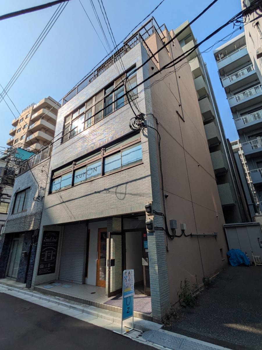 v20251011150702/fresh/building/J00100418627_5