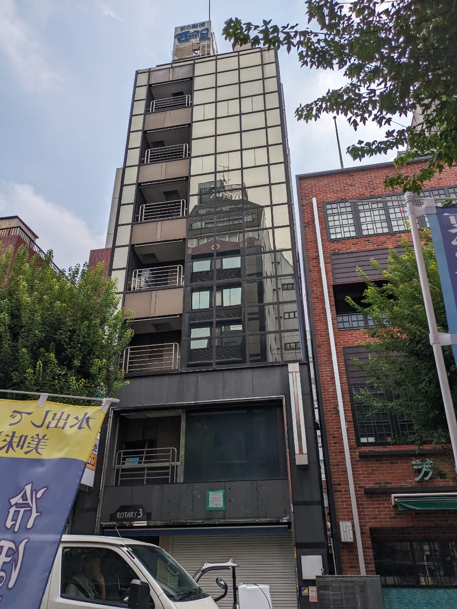 v20251011150702/fresh/building/J00100442343_6