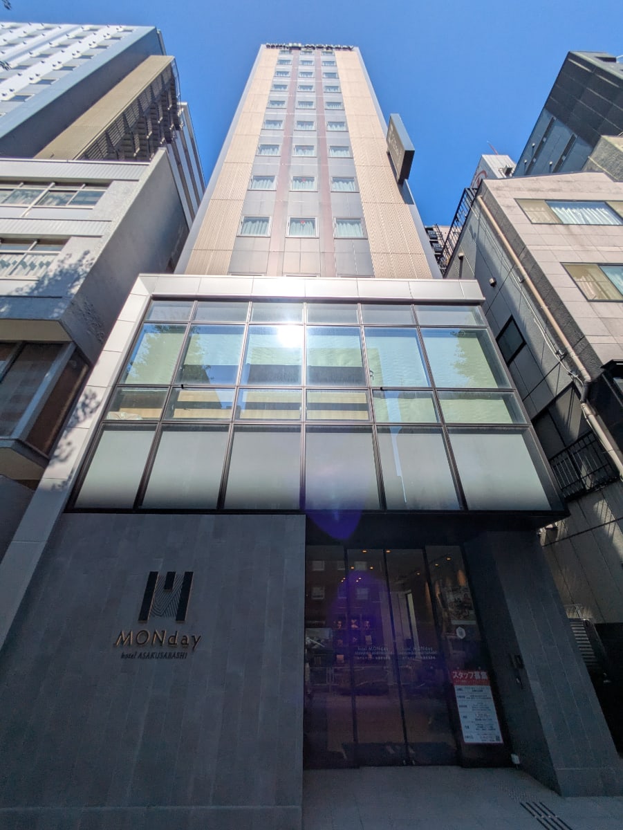 v20251011150702/fresh/building/J00100479318_8