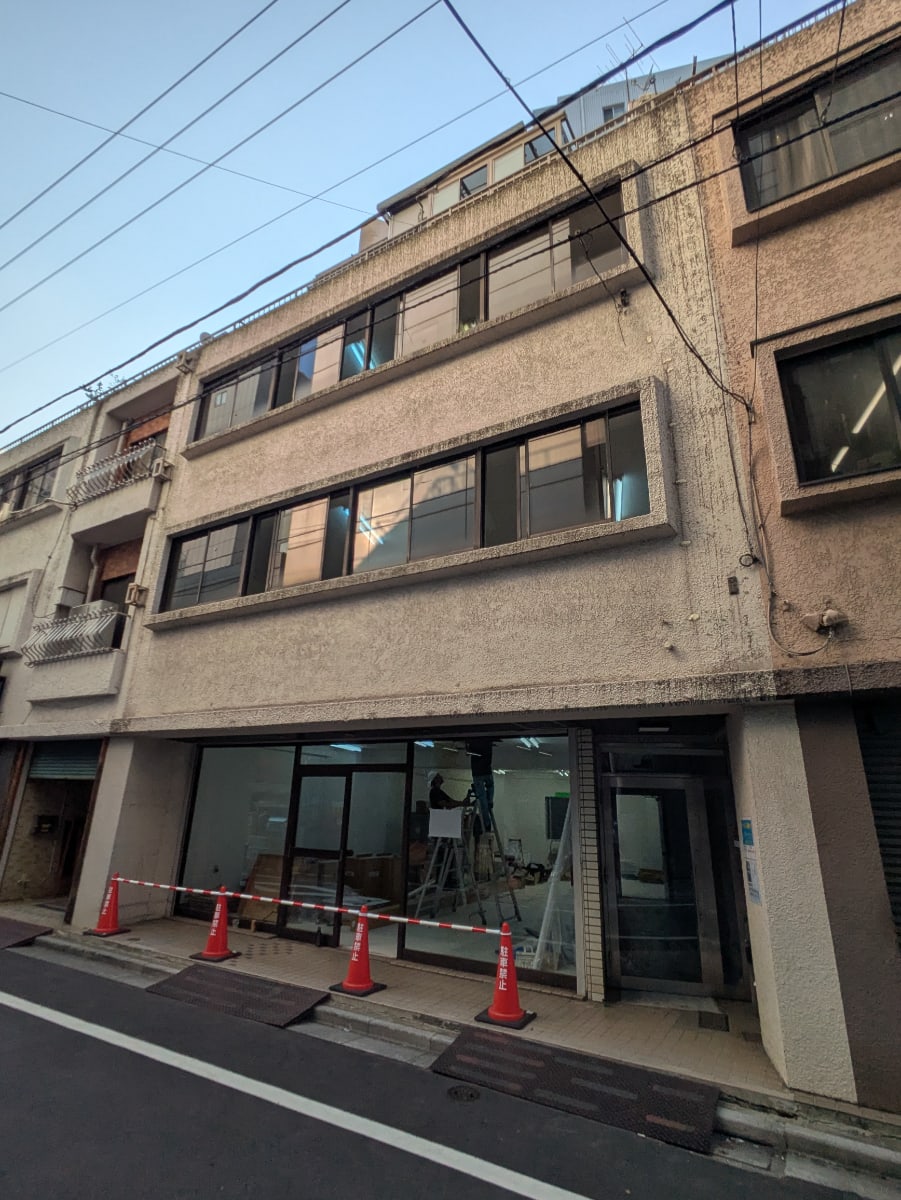 v20251011150702/fresh/building/J00100610174_5