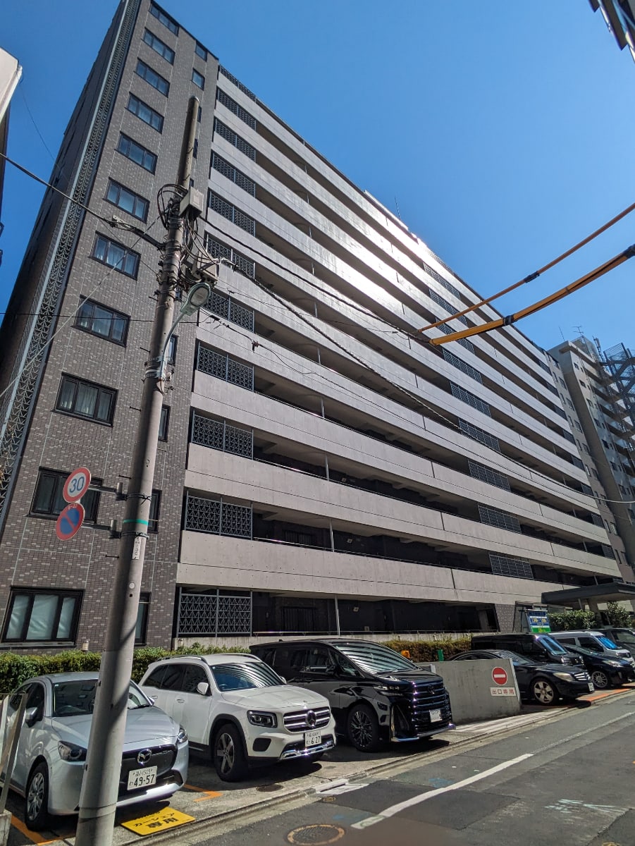 v20251012150813/fresh/building/J00100357298_5