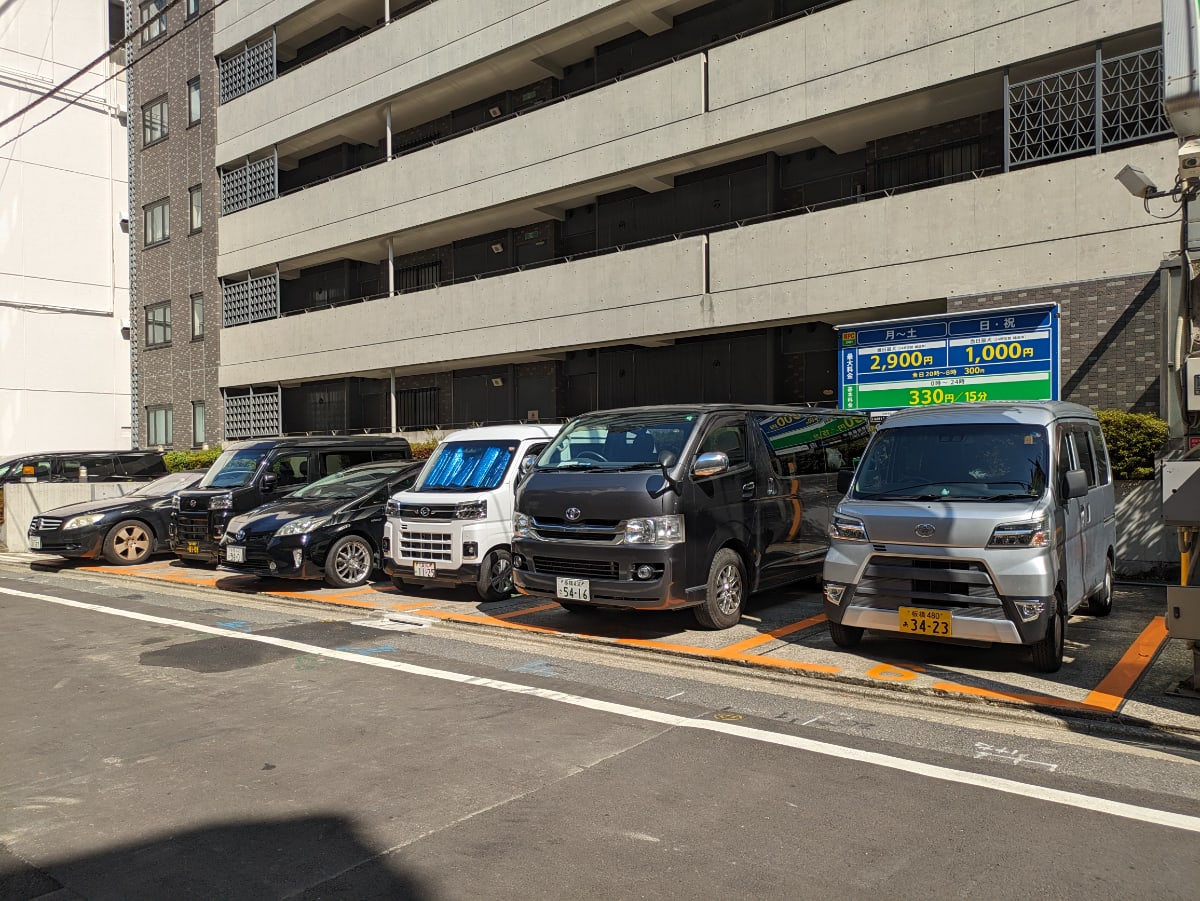 v20251012150813/fresh/building/J00100357298_7