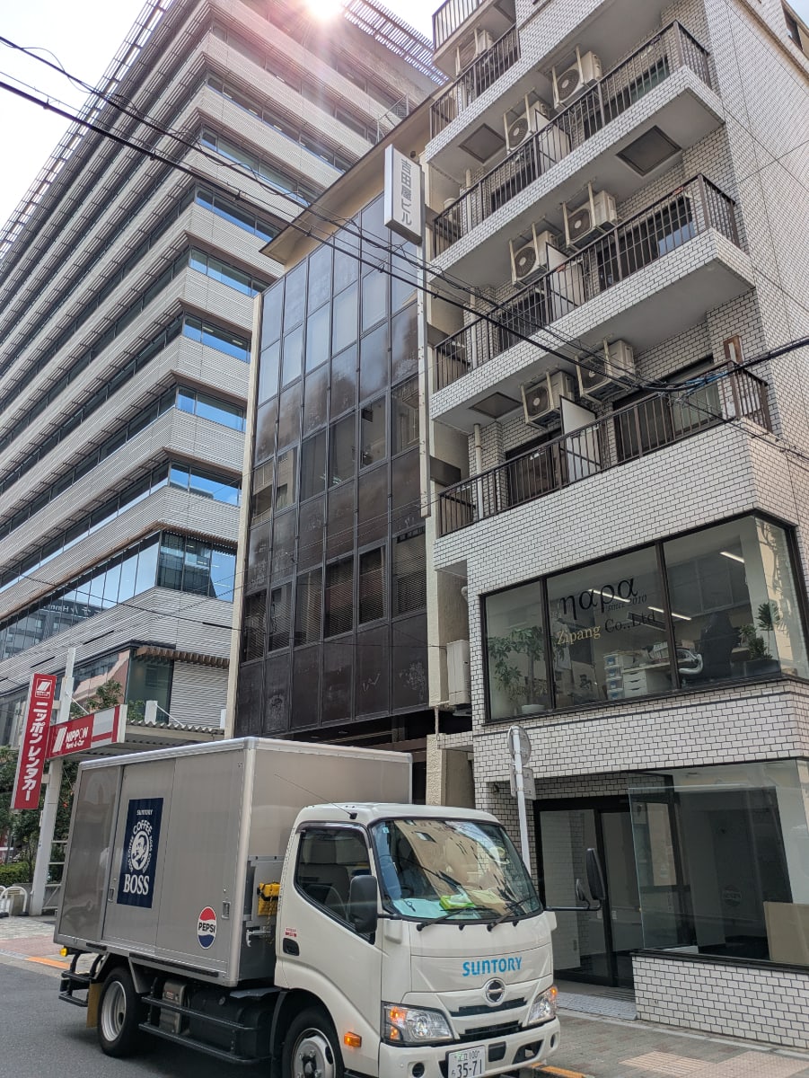 v20251012150813/fresh/building/J00100359603_8