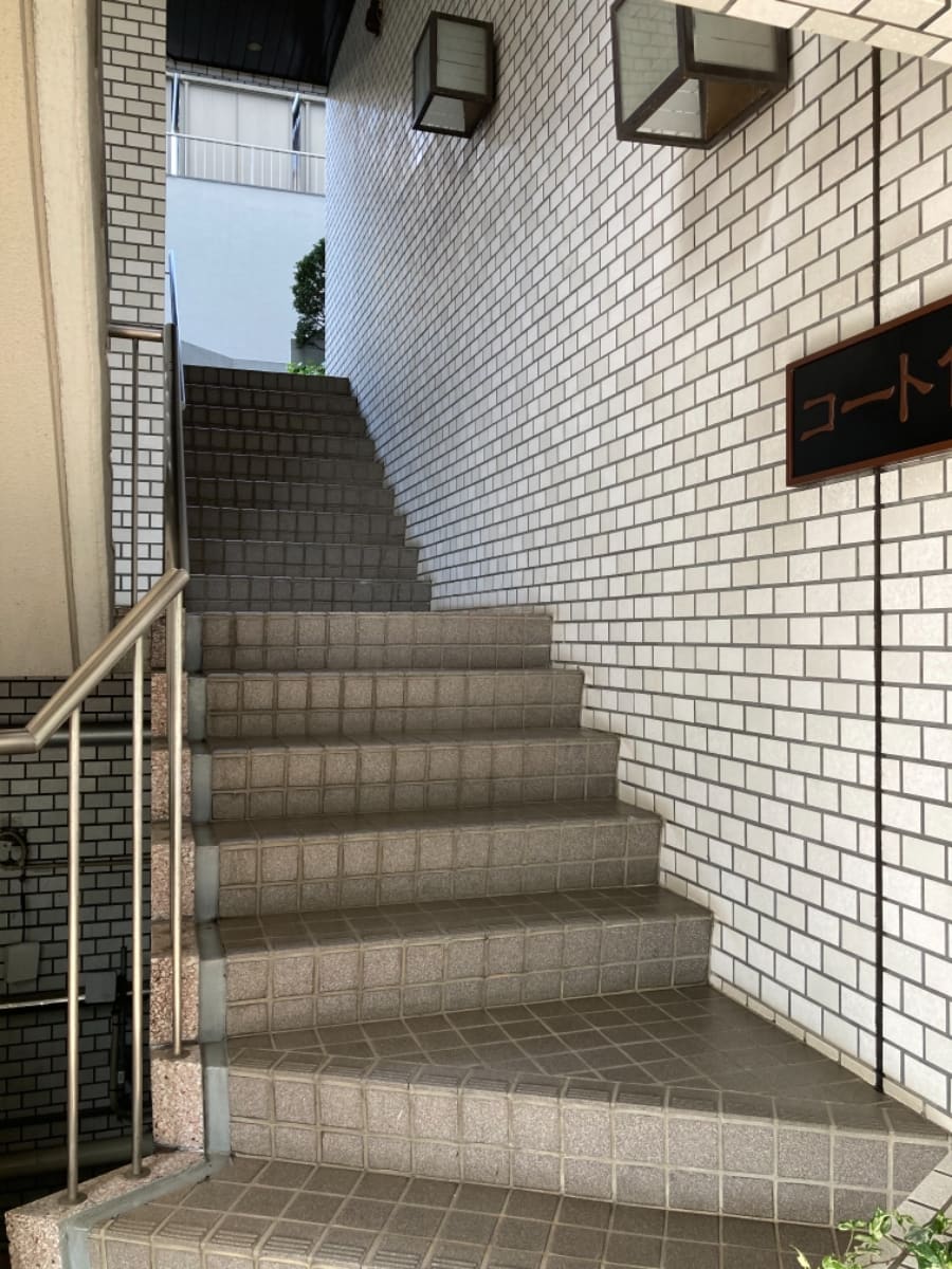 v20251012150813/fresh/building/J00100378874_4