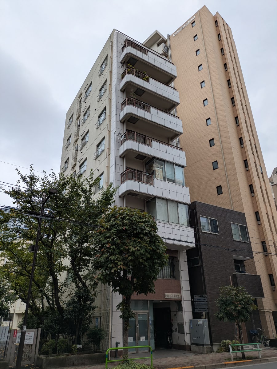 v20251012150813/fresh/building/J00100379209_8