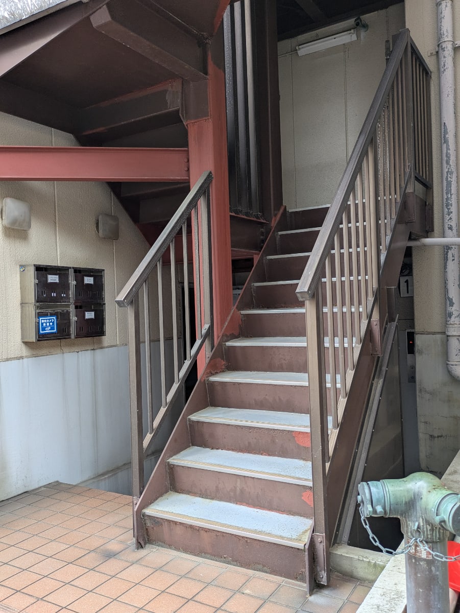 v20251012150813/fresh/building/J00100379357_11