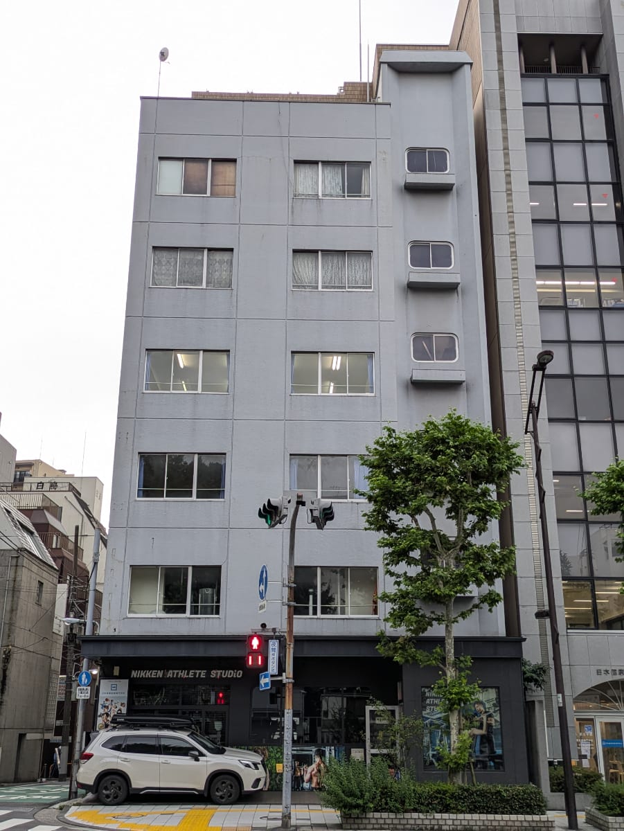 v20251012150813/fresh/building/J00100379368_7