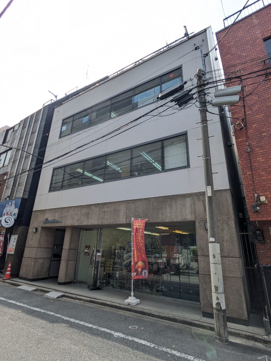 v20251012150813/fresh/building/J00100380141_6