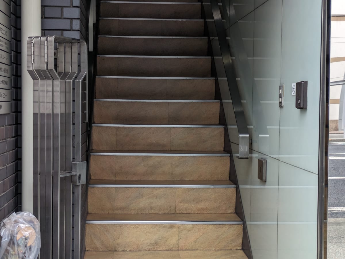 v20251012150813/fresh/building/J00100380247_4