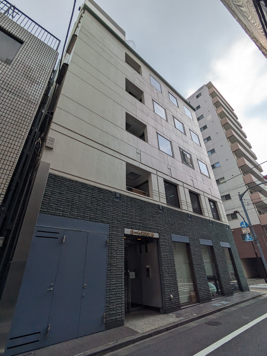 v20251012150813/fresh/building/J00100381837_5