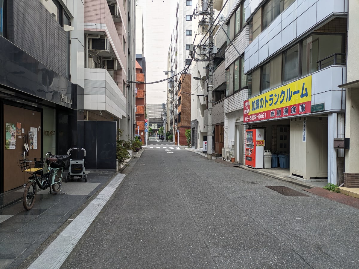 v20251012150813/fresh/building/J00100381839_9