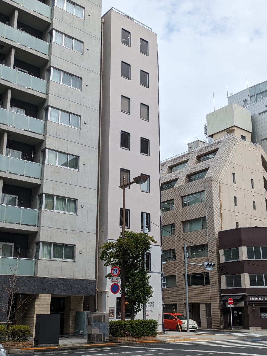 v20251012150813/fresh/building/J00100382913_5