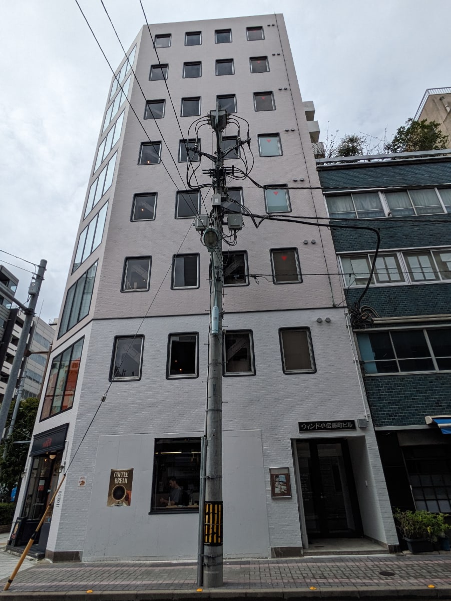v20251012150813/fresh/building/J00100382913_8