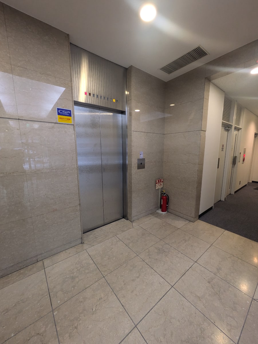 v20251012150813/fresh/building/J00100383005_4